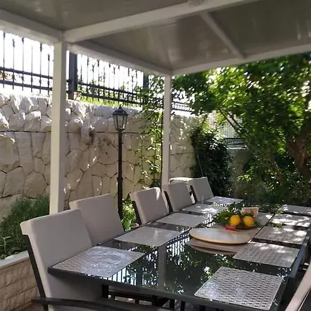 Mira Lejlighed Trogir